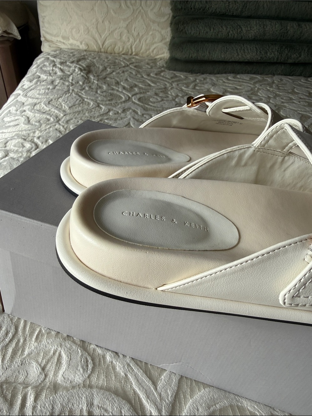 Charles & Keith Cream Slide Sandals with Gold Buckles - Picture 5 of 7